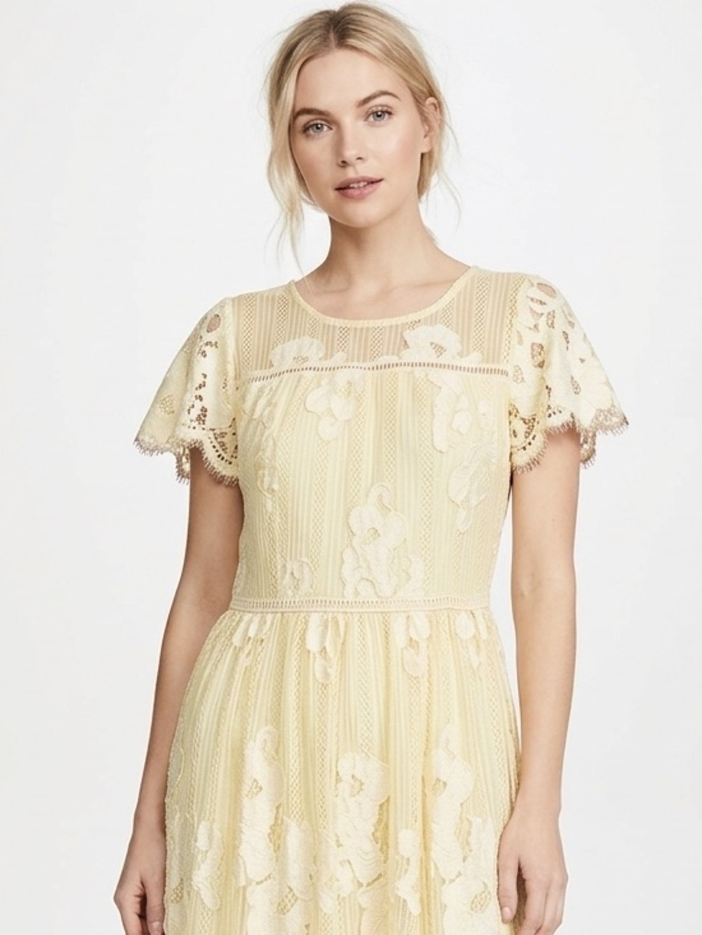 Maurice’s yellow lace summer dress size 5/6